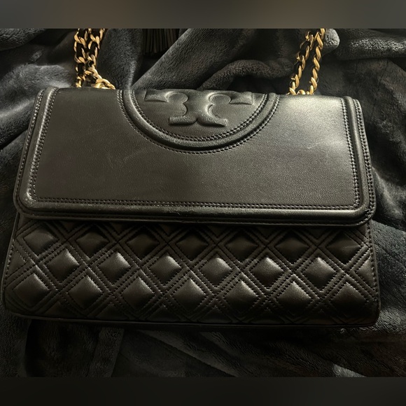 Tory Burch Fleming Convertible Bag - Picture 5 of 11